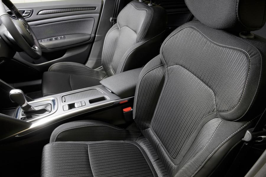 Интерьер Renault Megane 2016 года  (AU) (фото 13 из 15)